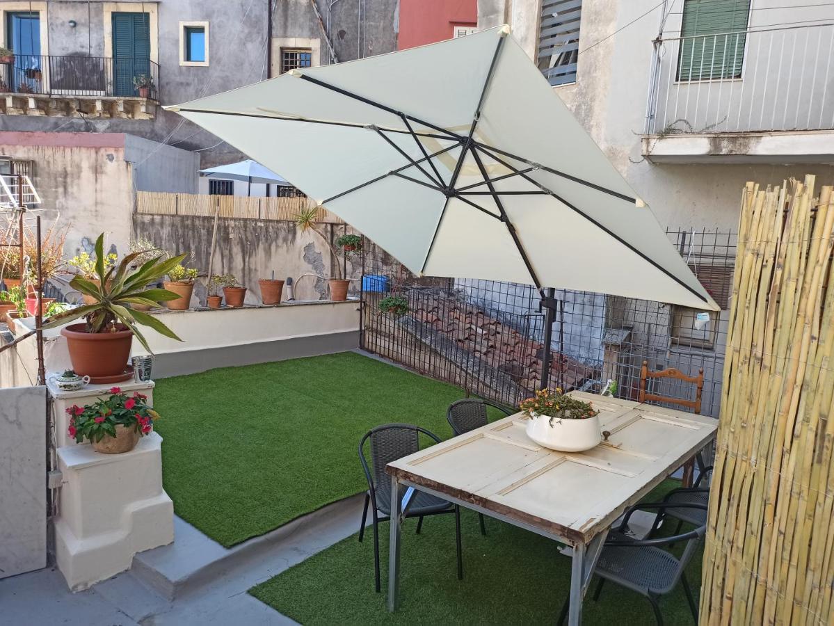 Dimora Lucia Apartment Catania Exterior photo